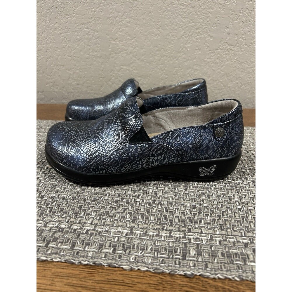 Alegria Keli Women’s Professional Clogs Blue Size 40 US 9.5-10 Pewter Lace